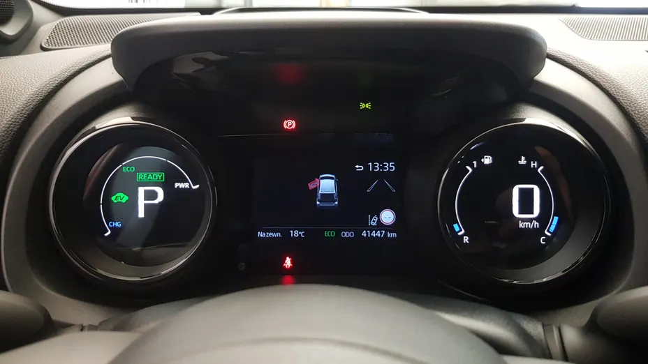 TOYOTA Yaris Yaris Hybrid 1.5 Selection Style
