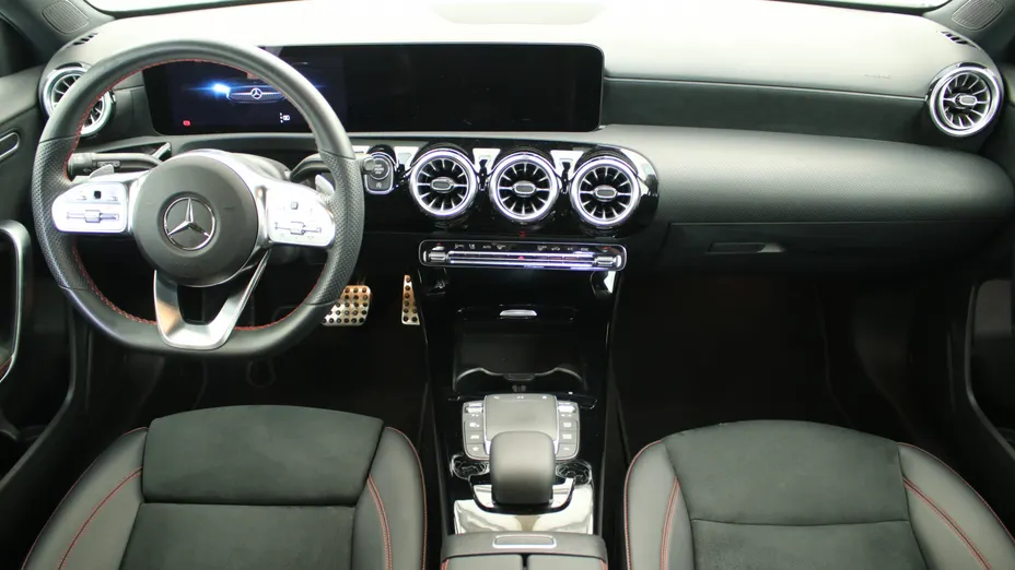 MERCEDES-BENZ A Klasa A 200 AMG Line 7G-DCT