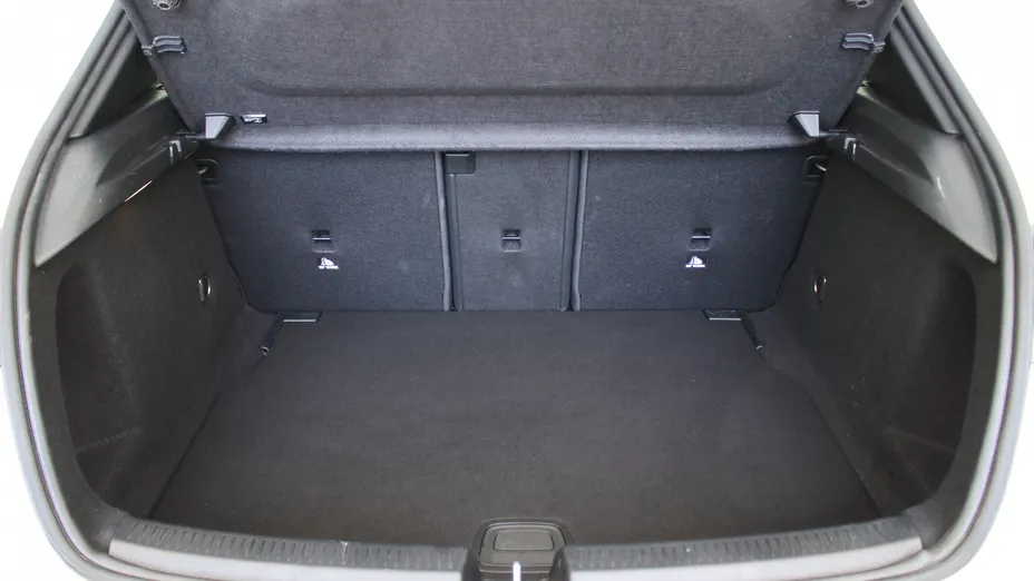 MERCEDES-BENZ A Klasa A 200 AMG Line 7G-DCT