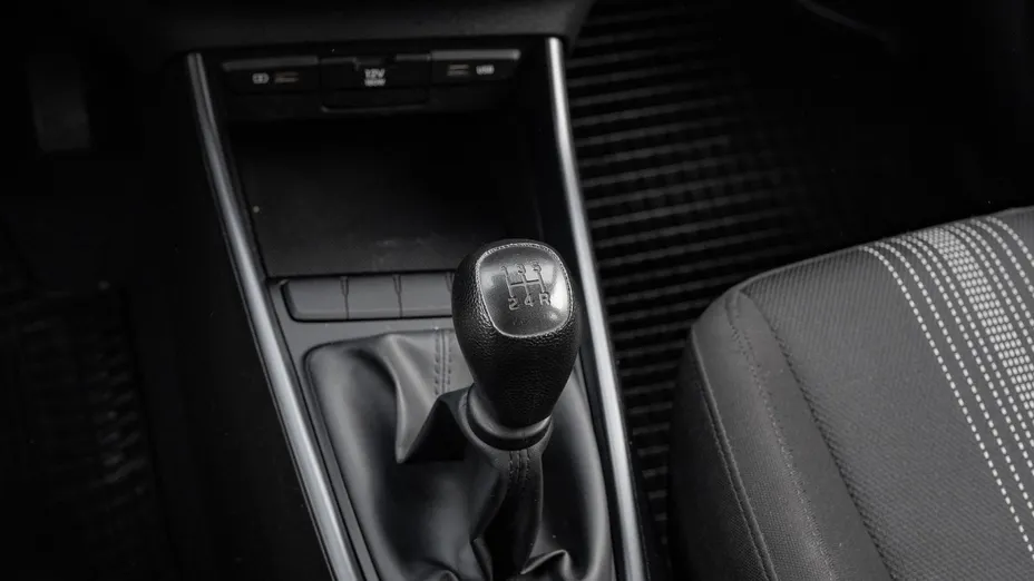 HYUNDAI i20 i20 1.2 Pure