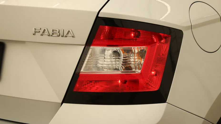 SKODA Fabia Fabia 1.0 TSI Ambition
