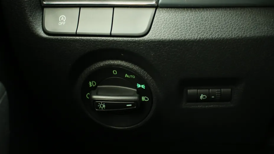 SKODA Fabia Fabia 1.0 TSI Ambition