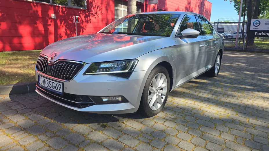 SKODA Superb Superb 1.5 TSI ACT Ambition