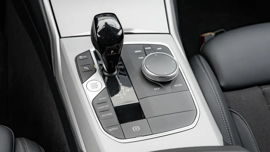 BMW Seria 3 320d xDrive mHEV Advantage aut