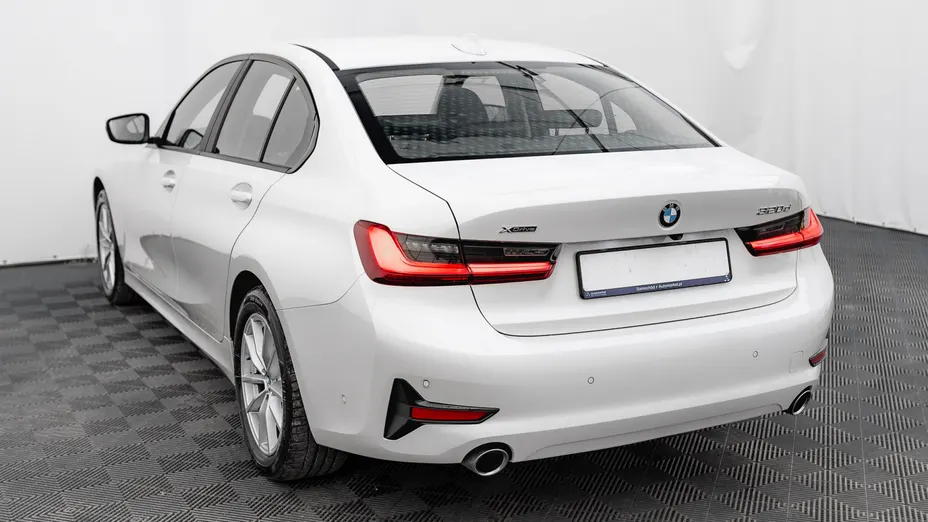BMW Seria 3 320d xDrive mHEV Advantage aut