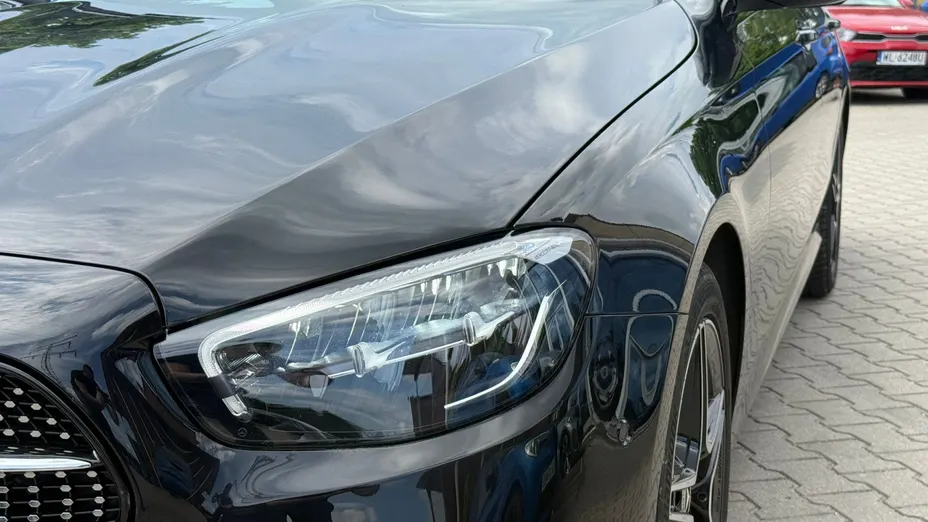 MERCEDES-BENZ E Klasa E 220 d 4-Matic AMG