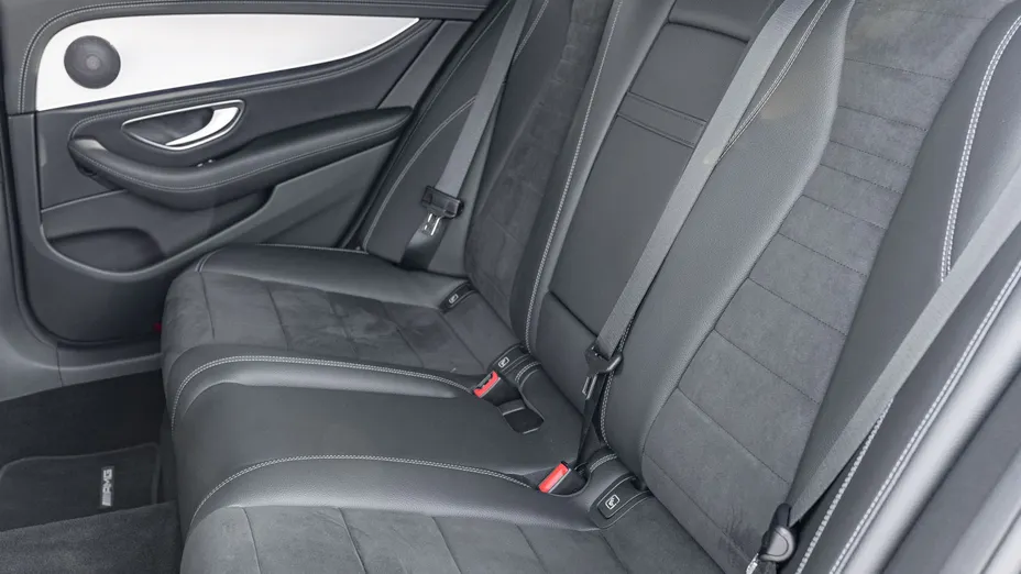 MERCEDES-BENZ E Klasa E 220 d 4-Matic AMG