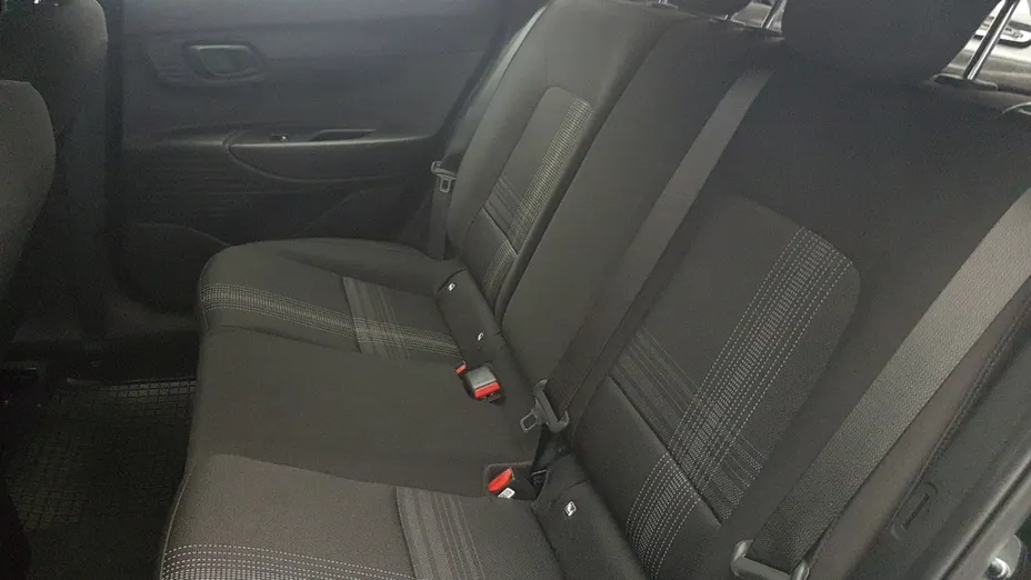 HYUNDAI i20 i20 1.2 Pure