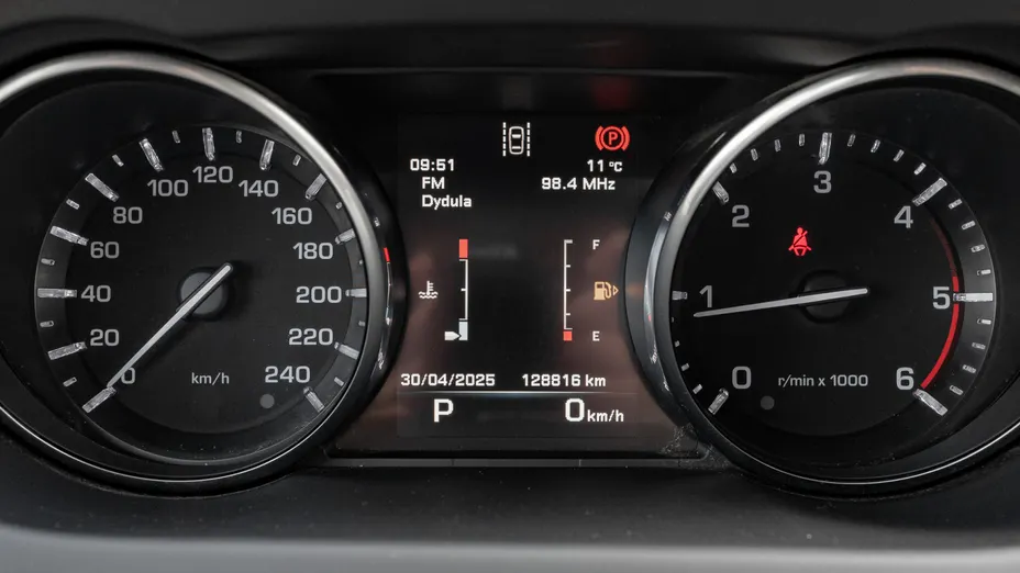 LAND ROVER Discovery Sport Discovery Sport 2.0 TD4 HSE aut