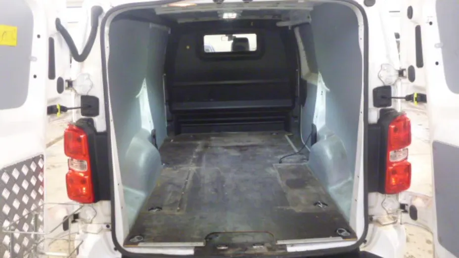 PEUGEOT Expert Expert 2.0 BlueHDi Long 3,1t Premium