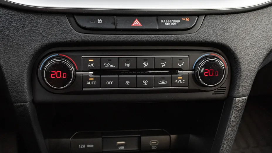 KIA Cee'd Ceed 1.5 T-GDI M