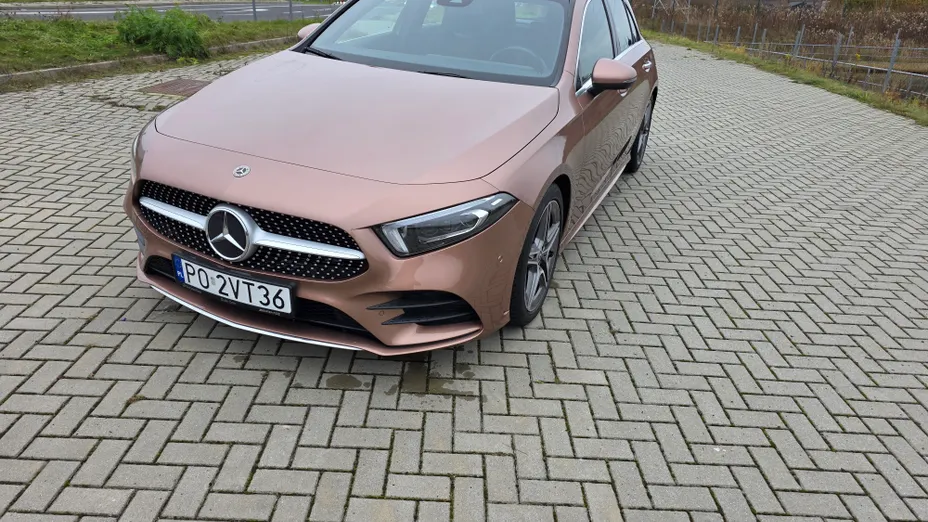 MERCEDES-BENZ A Klasa A 250 7G-DCT AMG Line