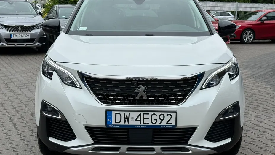 PEUGEOT 5008 5008 1.6 PureTech Allure S&S EAT8