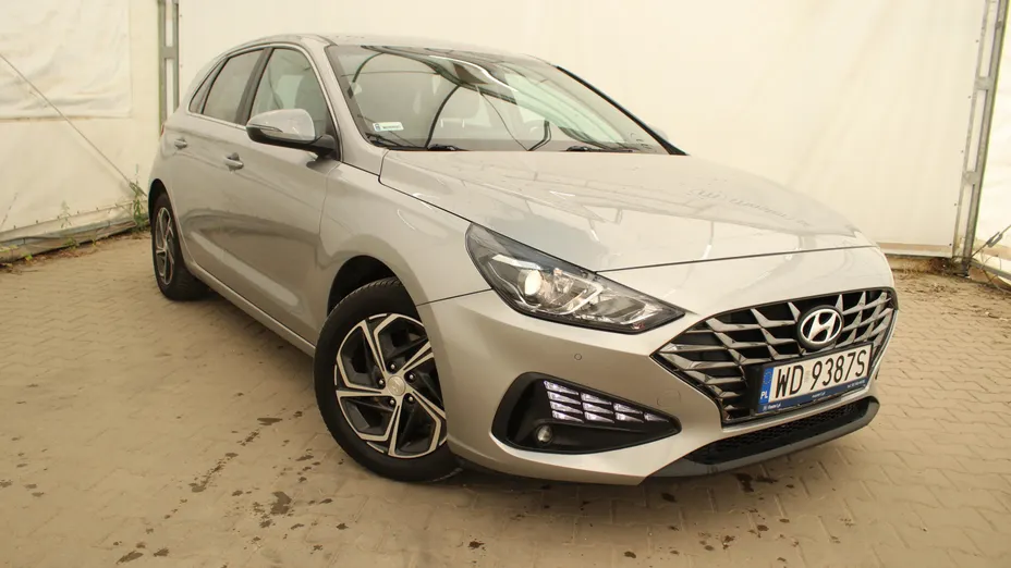 HYUNDAI i30 i30 1.5 DPI Smart