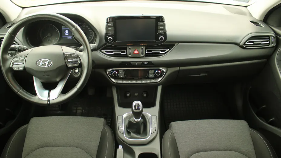 HYUNDAI i30 i30 1.5 DPI Smart