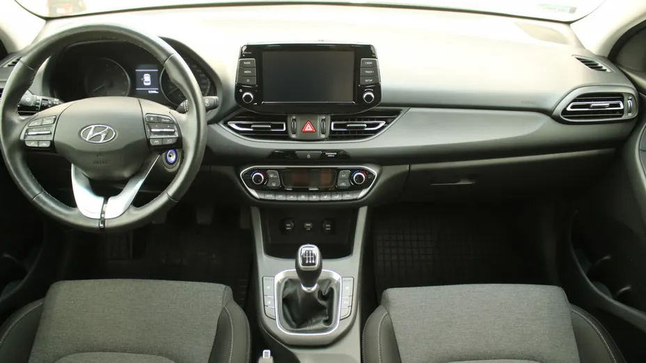 HYUNDAI i30 i30 1.5 DPI Smart