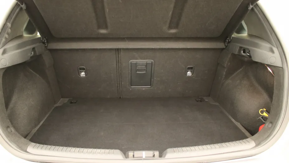 HYUNDAI i30 i30 1.5 DPI Smart