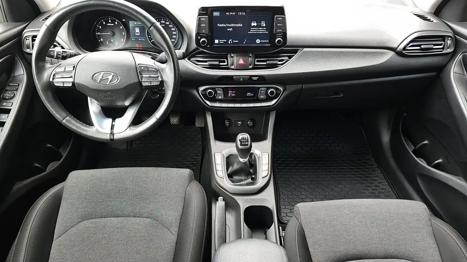 HYUNDAI i30 i30 1.5 DPI Smart