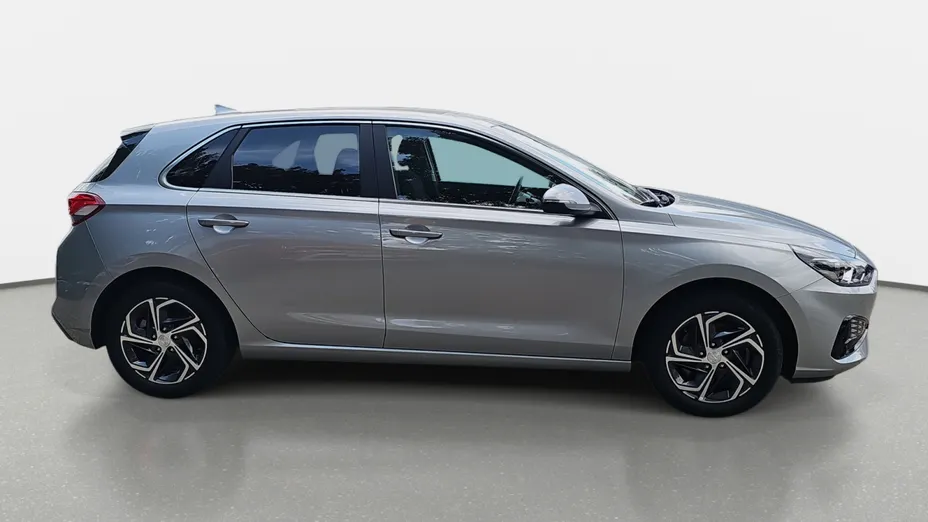 HYUNDAI i30 i30 1.5 DPI Smart