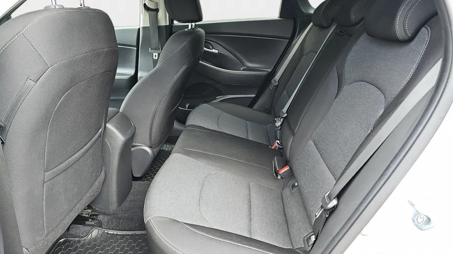 HYUNDAI i30 i30 1.5 DPI Smart