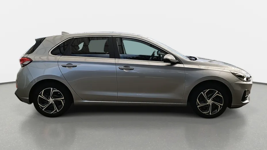 HYUNDAI i30 i30 1.5 DPI Smart