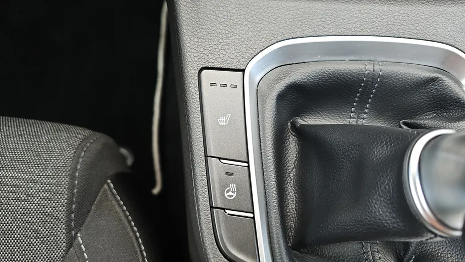 HYUNDAI i30 i30 1.5 DPI Smart
