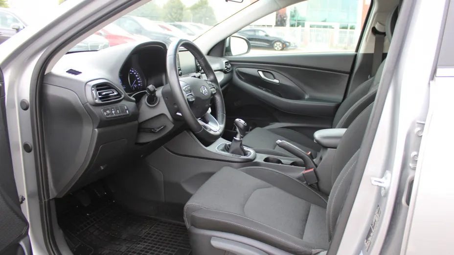 HYUNDAI i30 i30 1.5 DPI Smart