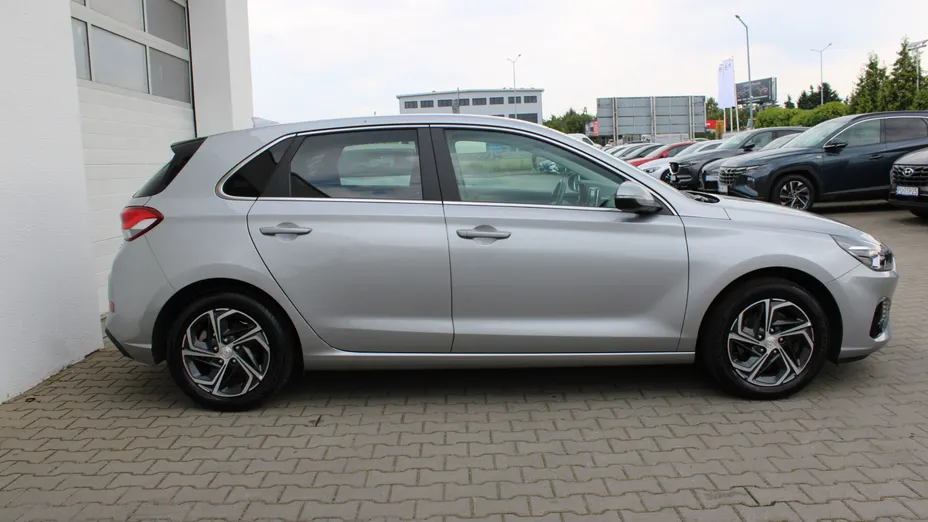 HYUNDAI i30 i30 1.5 DPI Smart