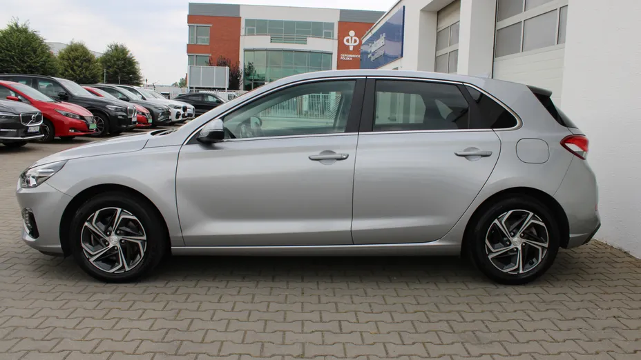 HYUNDAI i30 i30 1.5 DPI Smart