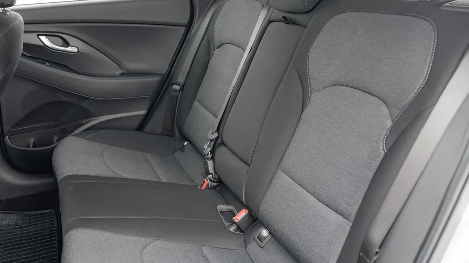 HYUNDAI i30 i30 1.5 DPI Smart