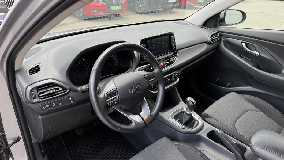 HYUNDAI i30 i30 1.5 DPI Smart