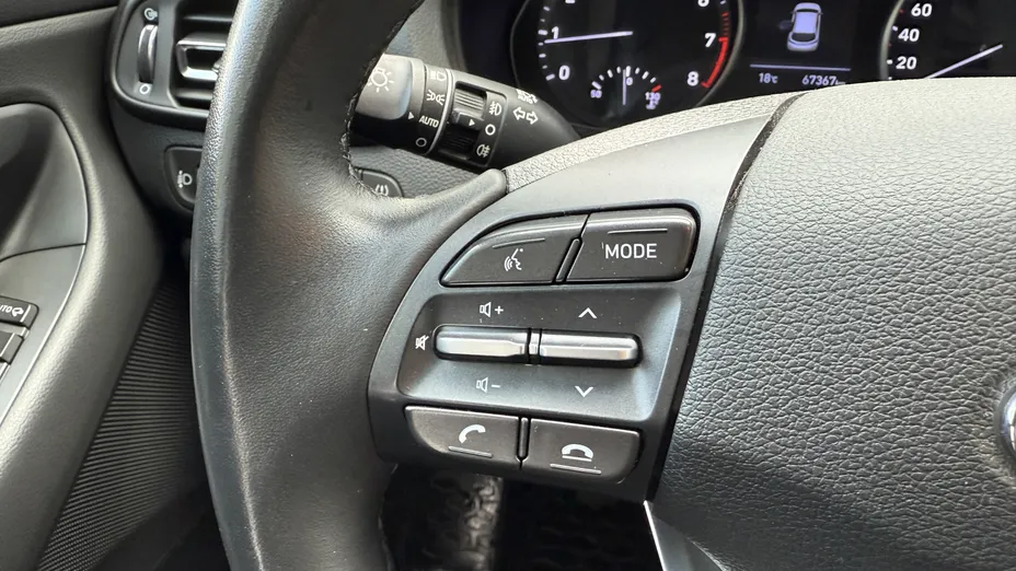 HYUNDAI i30 i30 1.5 DPI Smart