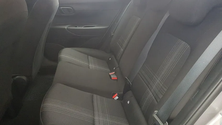 HYUNDAI i20 i20 1.2 Pure