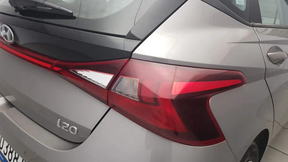 HYUNDAI i20 i20 1.2 Pure