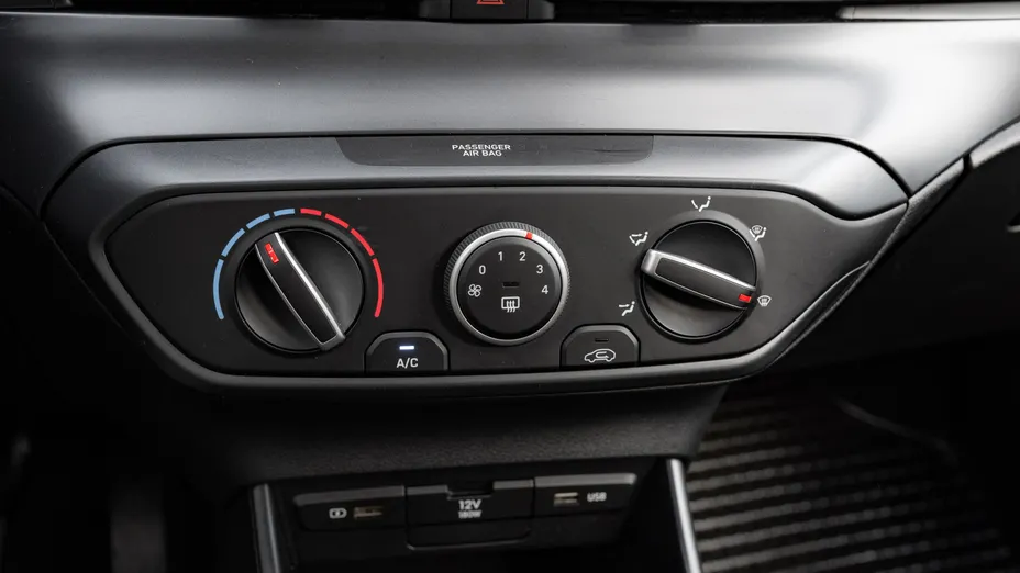 HYUNDAI i20 i20 1.2 Pure