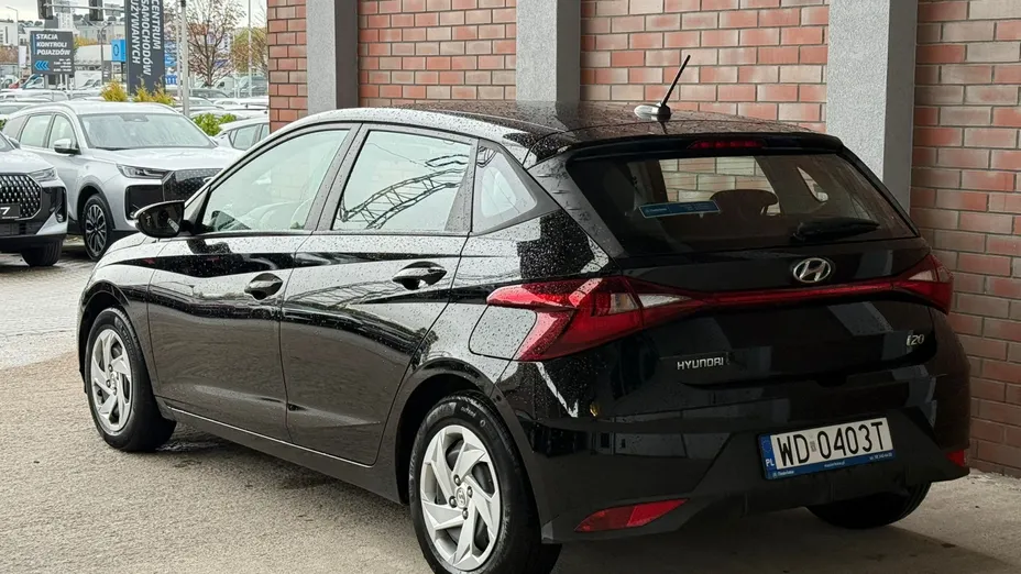 HYUNDAI i20 i20 1.2 Pure