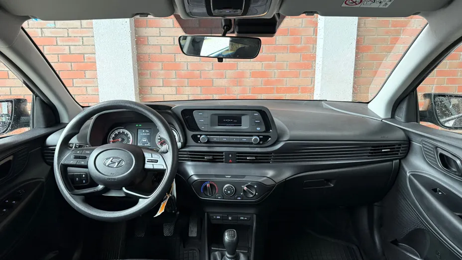 HYUNDAI i20 i20 1.2 Pure