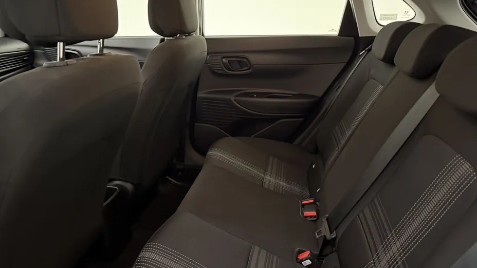 HYUNDAI i20 i20 1.2 Pure