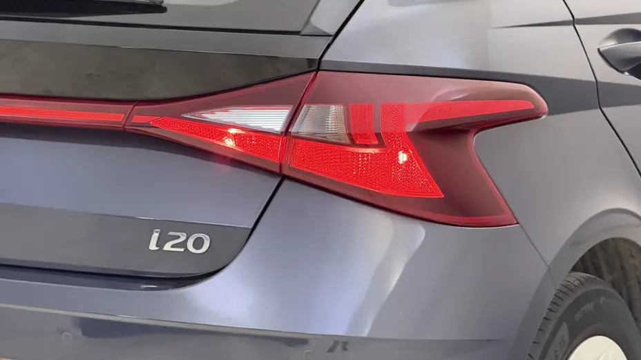 HYUNDAI i20 i20 1.2 Pure