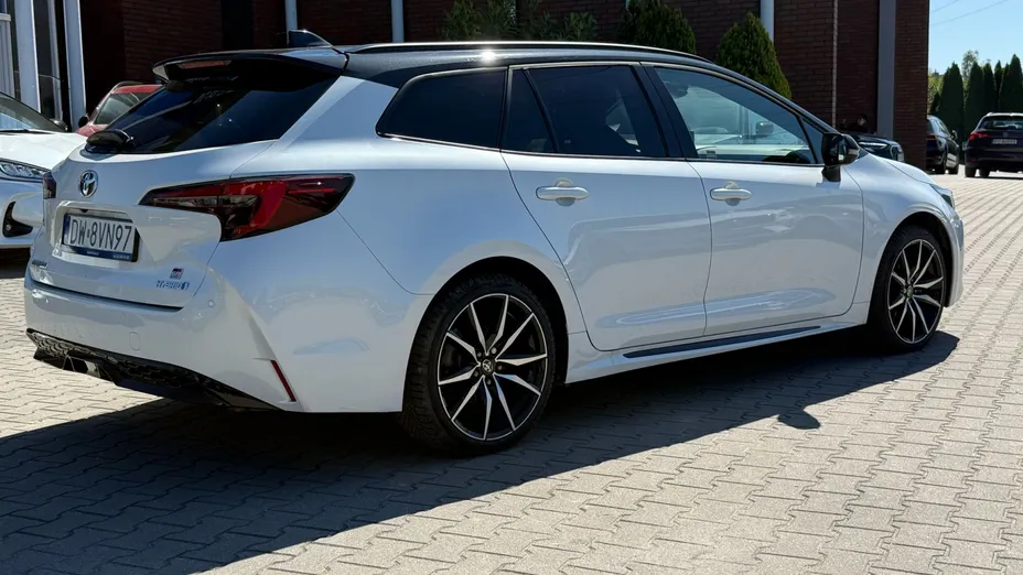 TOYOTA Corolla Corolla 2.0 Hybrid GR Sport