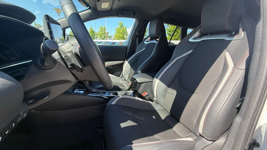 TOYOTA Corolla Corolla 2.0 Hybrid GR Sport