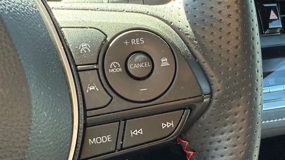 TOYOTA Corolla Corolla 2.0 Hybrid GR Sport