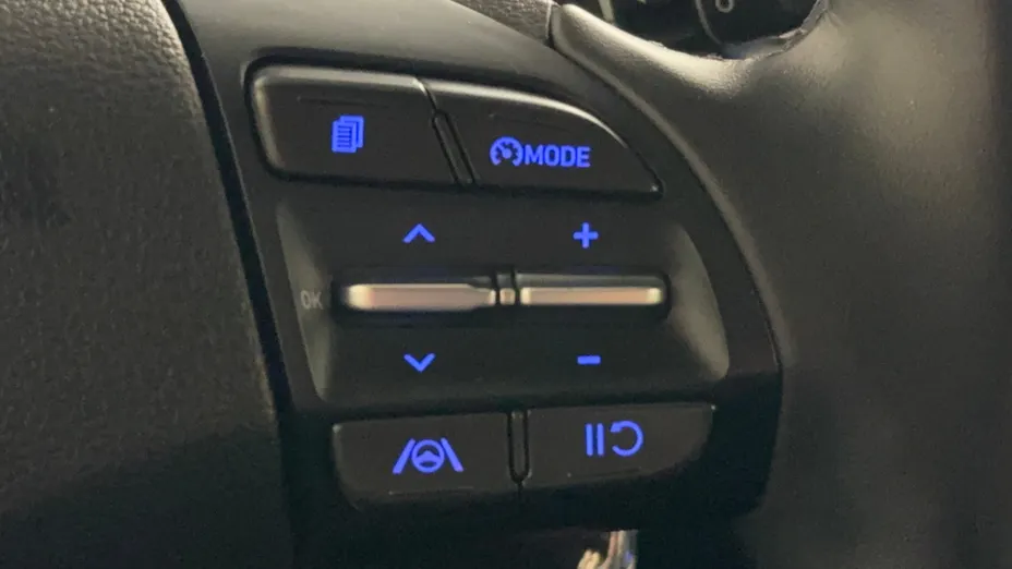 HYUNDAI i30 i30 1.5 DPI Smart