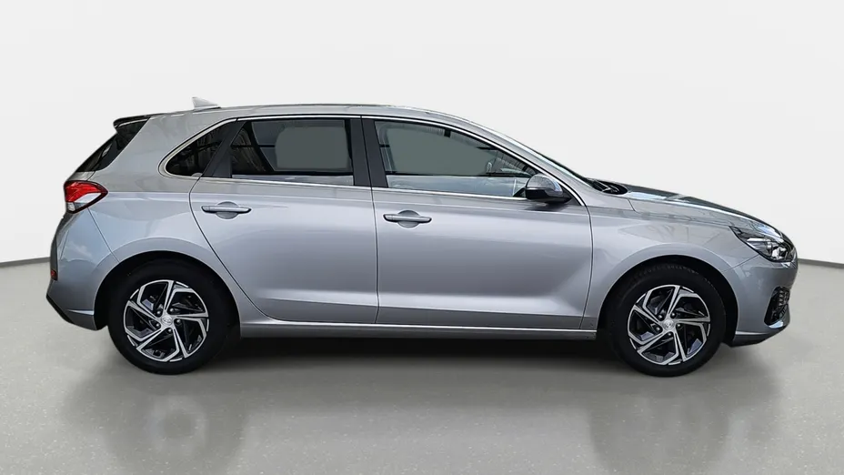 HYUNDAI i30 i30 1.5 DPI Smart