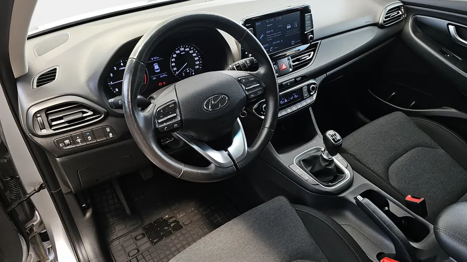 HYUNDAI i30 i30 1.5 DPI Smart