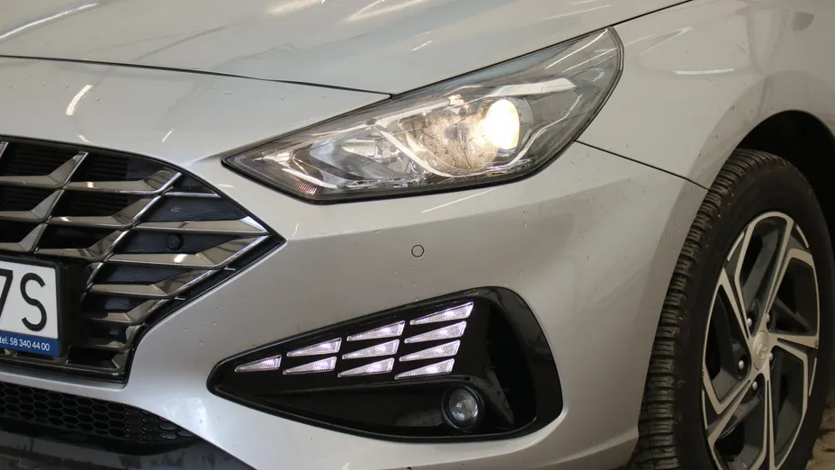 HYUNDAI i30 i30 1.5 DPI Smart