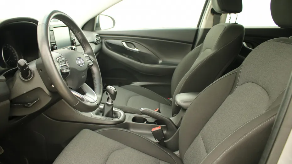 HYUNDAI i30 i30 1.5 DPI Smart