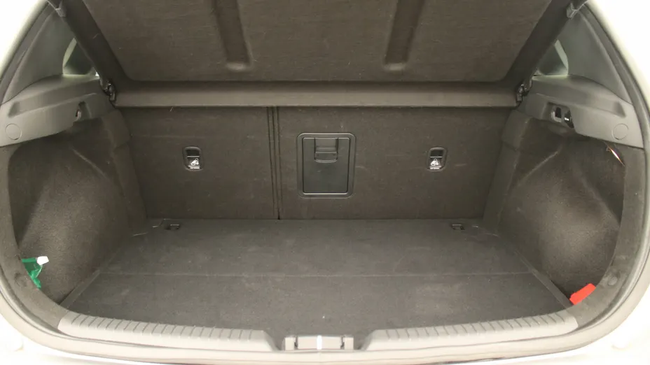 HYUNDAI i30 i30 1.5 DPI Smart