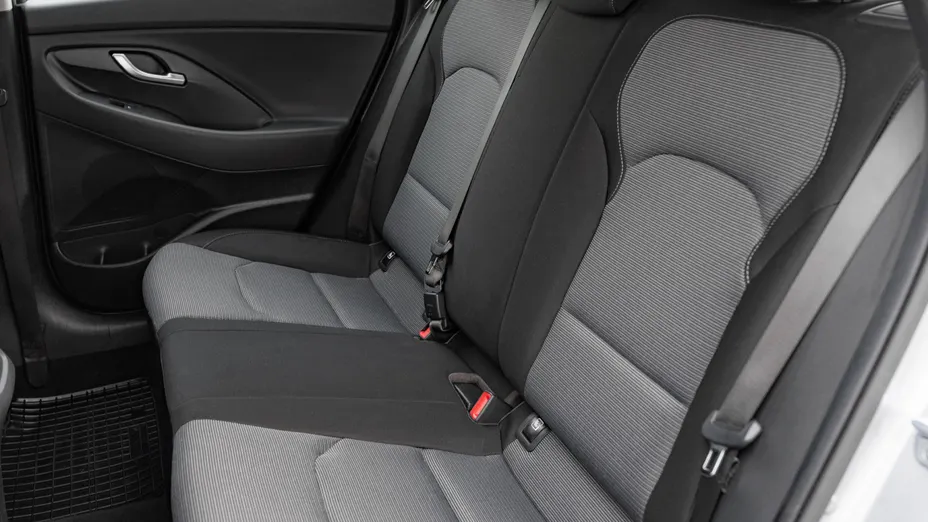 HYUNDAI i30 i30 1.0 T-GDI Modern