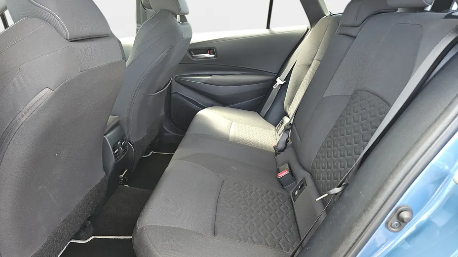 TOYOTA Corolla Corolla 2.0 Hybrid Comfort